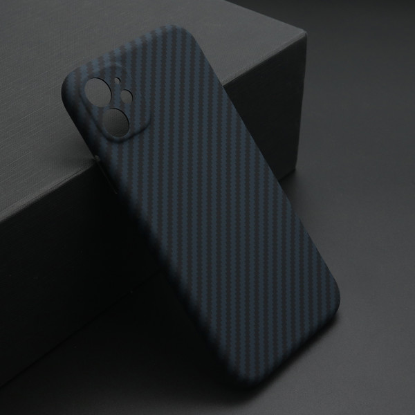 Futrola CARBON STRIPES za iPhone 11 (6.1) plava