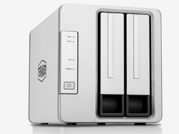 NAS TERRAMASTER F2-422/2-Bay/Intel Celeron J3455/Quad-core 1.5 GHz/4GB/10G LAN x 1,1G LAN x 2