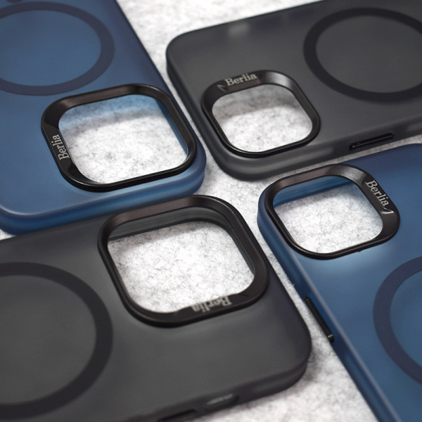 Maska Berlia Smooth Magnet za iPhone 15 Pro Max tamno plava