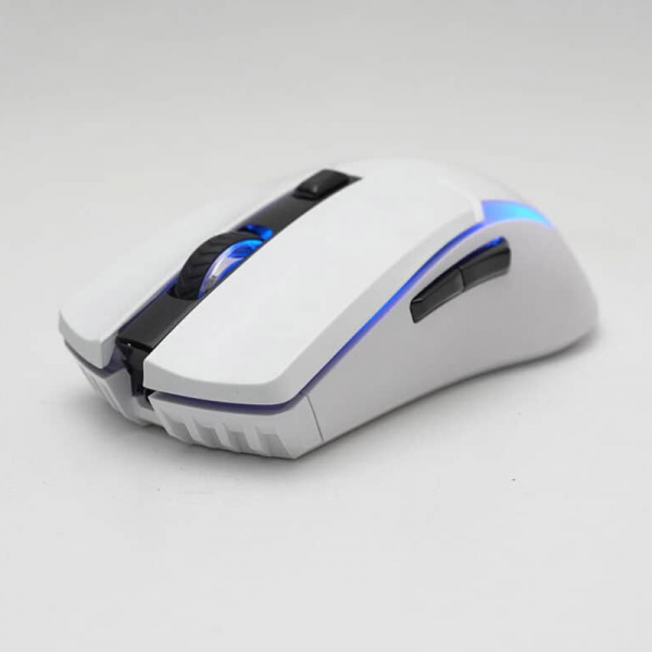 https://www.mobilnisvet.net/images/products/big/426602.png