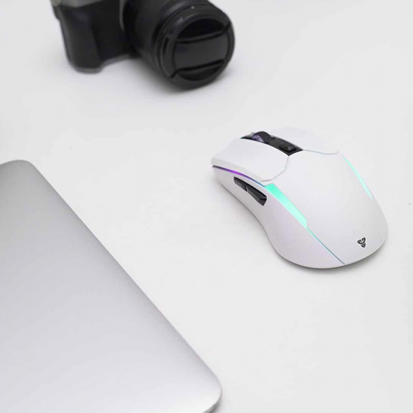 https://www.mobilnisvet.net/images/products/big/426612.png