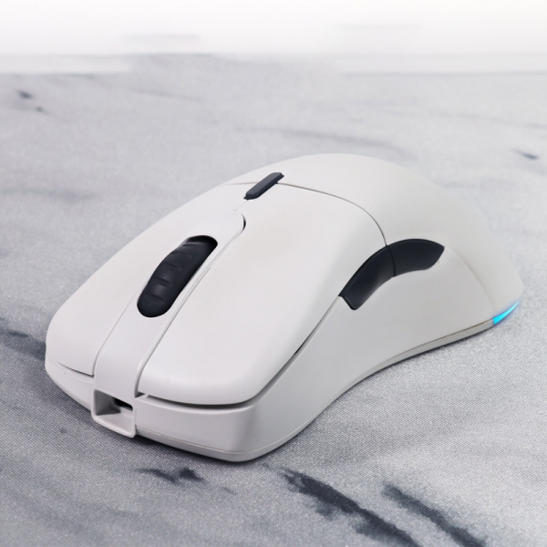 https://www.mobilnisvet.net/images/products/big/426720.png