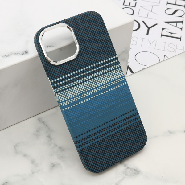 Futrola UrbanMesh MagSafe za iPhone 15 (6.1) DZ04
