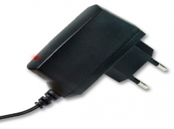 Kucni Punjac LG 7020/8130 24pin.
