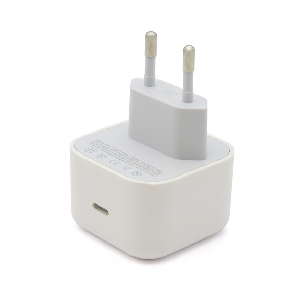 Kuciste punjaca za iPhone 17/AIR/17 Pro/17 Pro Max Type C 40W HQ belo