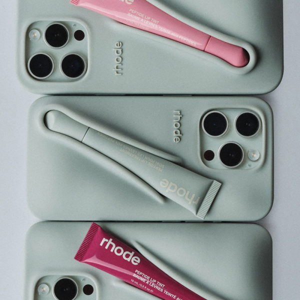 Maska Rhode LIP CASE + LIP TINT za iPhone 17 Pro Max raspberry jelly