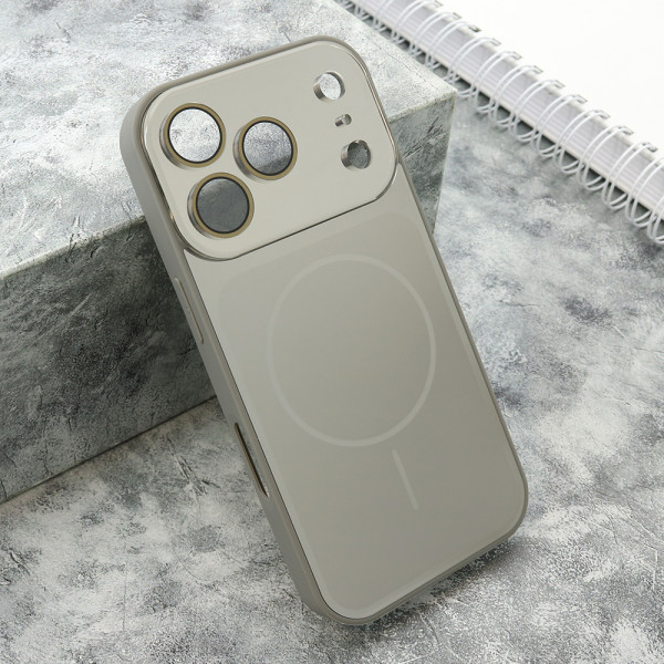 Futrola COLOR METAL MagSafe II za iPhone 17 Pro (6.3) srebrna