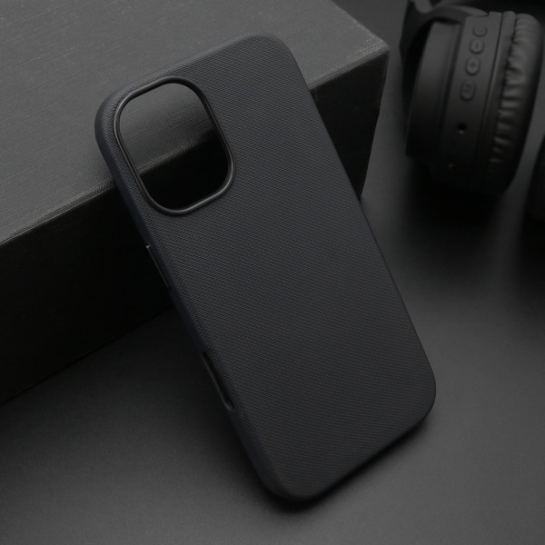 Futrola FROSTED SHIELD MagSafe za iPhone 17 (6.3) crna