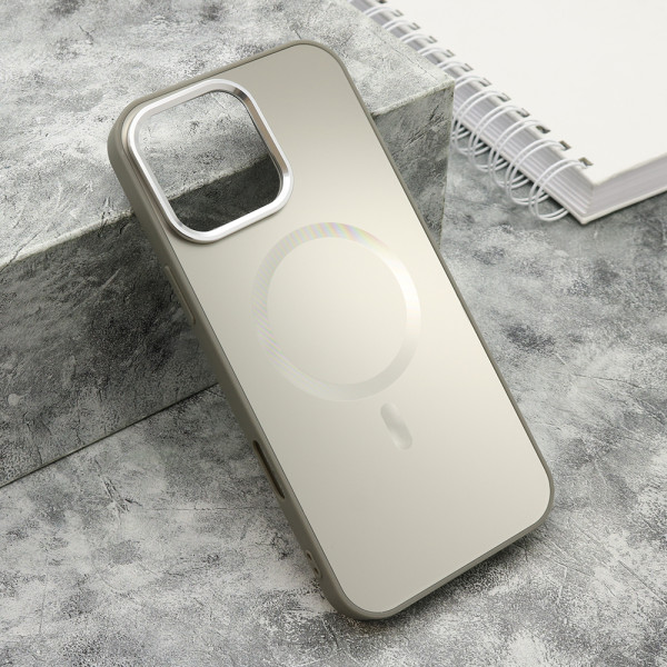 Futrola COLOR METAL MagSafe za iPhone 16 Pro Max (6.9) srebrna (big camera)