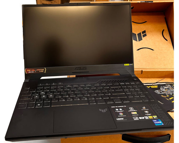 https://www.mobilnisvet.net/images/products/big/495455.jpg