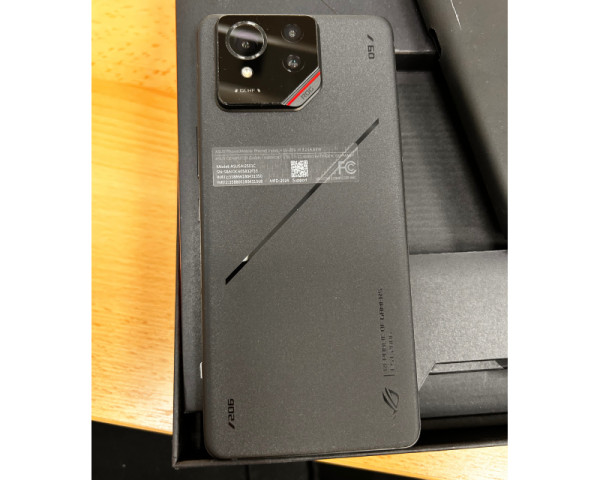 ASUS ROG Phone 9 Pro 16GB512GB Android 15 Phantom Black (AI2501-16G512GP-BK-EU) mobilni telefon outlet