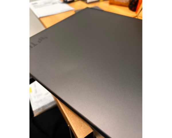 https://www.mobilnisvet.net/images/products/big/496446.jpg