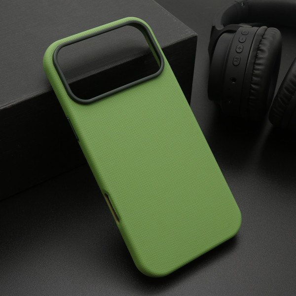 Futrola FROSTED SHIELD MagSafe za iPhone 18 Pro Max (6.9) zelena