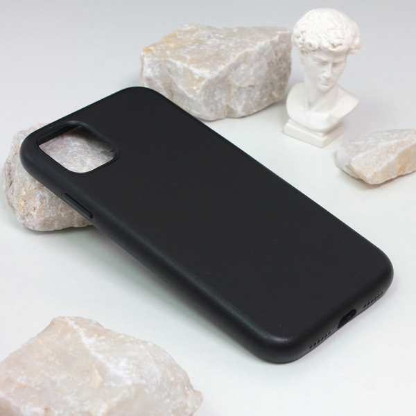 Torbica Beautiful Shine Leather iPhone 11 6.1 crna