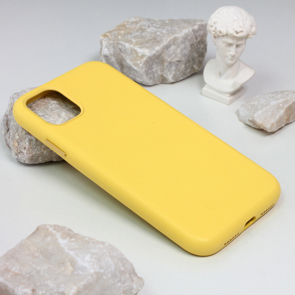 Torbica Beautiful Shine Leather iPhone 11 6.1 zuta