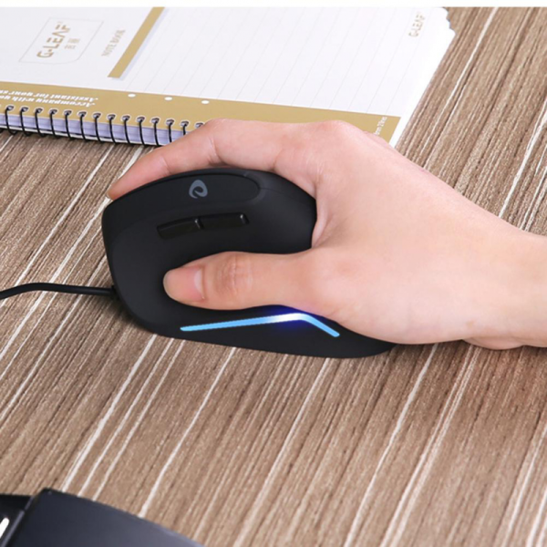 https://www.mobilnisvet.net/images/products/big/81218.png